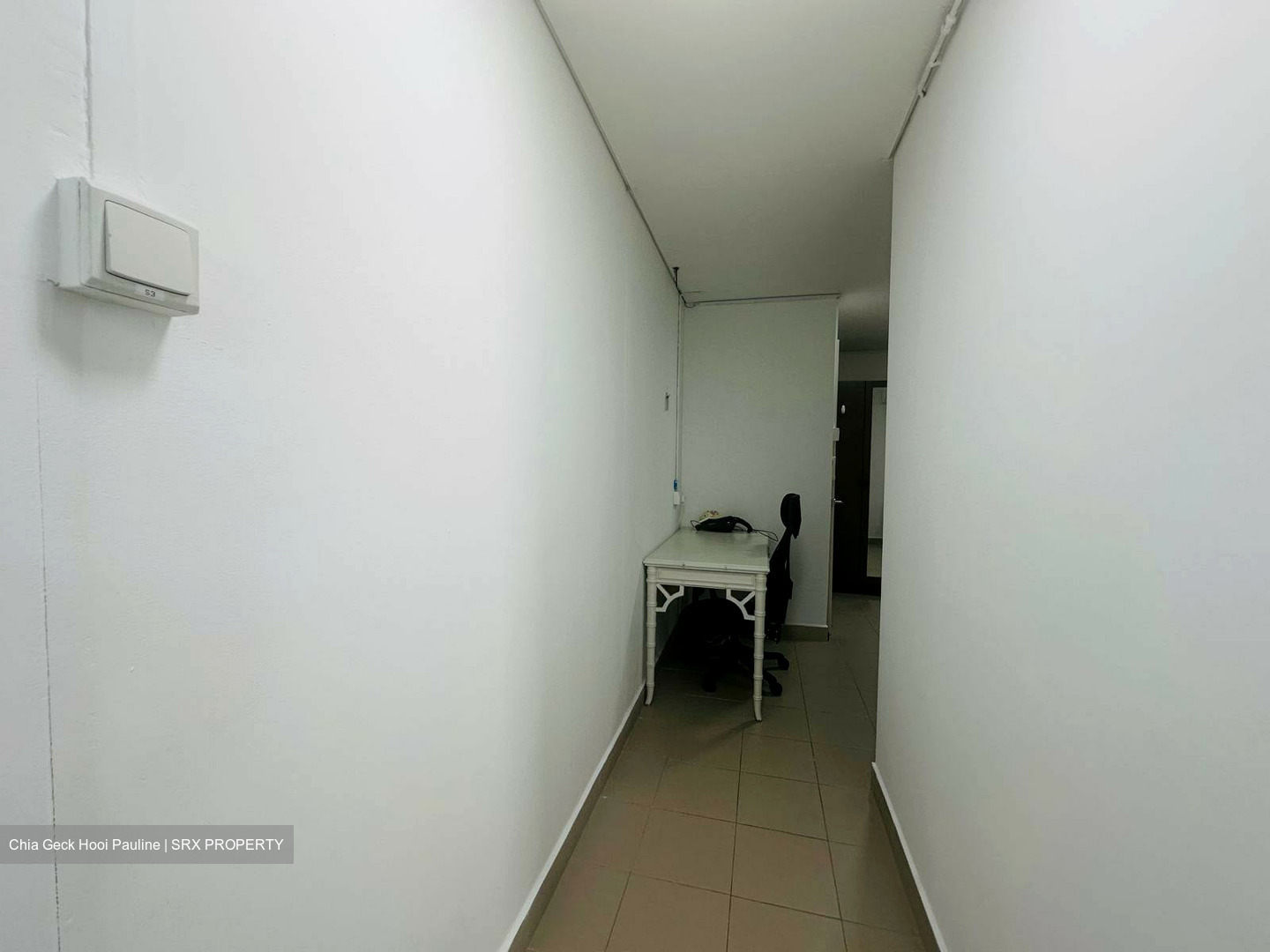 Changi Road (D14), Shop House #474311511
